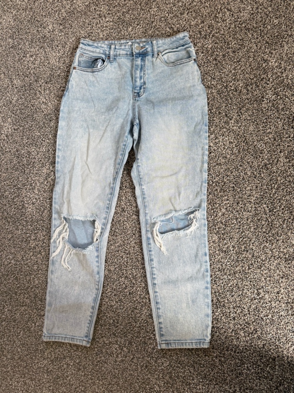 No Boundaries Women’s Light Blue Distressed Boyfriend Jeans Size 9